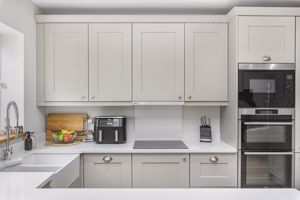 Kitchen- click for photo gallery